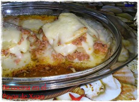 Lasaña de patata con salsa boloñesa