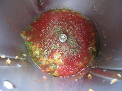 Calabacines a la boloñesa