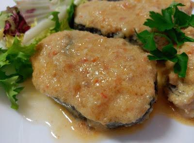 Merluza en salsa de almendras Merluza en salsa de almendras