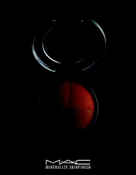 MAC_MineralizeSkinfinishPinwheels_AMBIENT_300