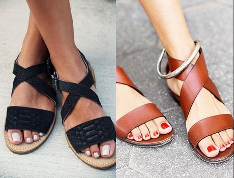 Las tiras anchas tapan mucho el pie y cuanto más suben por la pierna más acortan. Cómo elegir las sandalias que más alargan tus piernas