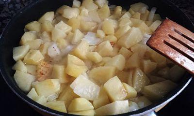 Tortilla de Espinacas y Patatas con Pimentón de la Vera