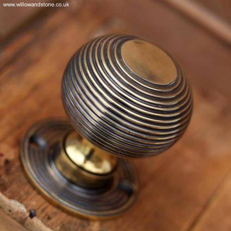 Pomos de puertas para residencias. Pomos de puertas para residencias.