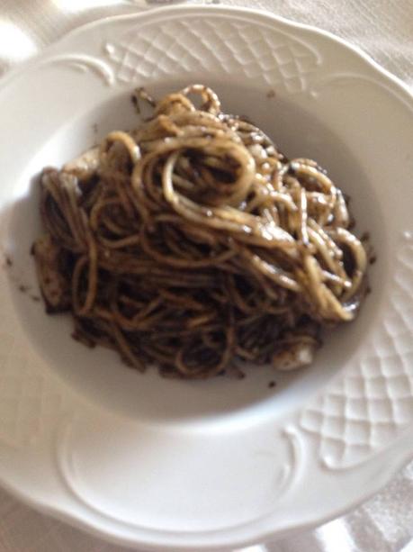 receta, cocina, blog de cocina, blog solo yo, solo yo, espaguetis, Spaguettis, Pasta, Spaguettis Negros, Espaguetis Negros, Espaguetis negros con Sepia, Sepia, QueComemosHoy, PasoAPaso, ComoSeHizo, 