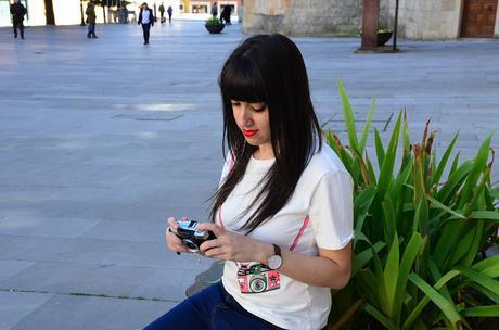 Camera T-shirt