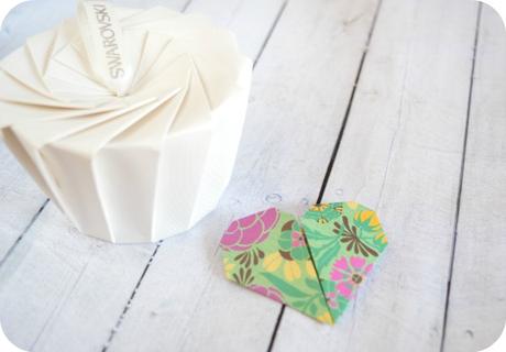 Packaging con corazones de origami