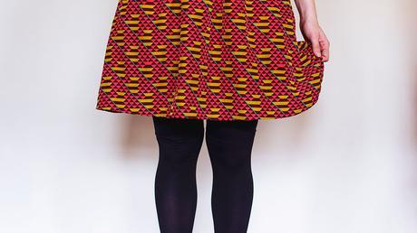 vestidos-con-medias-de-lycra-opacas