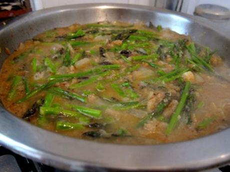 cazuela-de-esparragos-verdes-con-huevo-al-horno-07