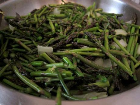 cazuela-de-esparragos-verdes-con-huevo-al-horno-06