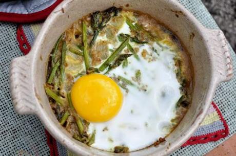cazuela-de-esparragos-verdes-con-huevo-al-horno-12
