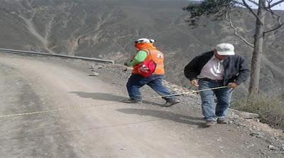 En Oyón: AVANZAN ASFALTADO DE CARRETERA PAMPA LIBRE - CAUJUL…