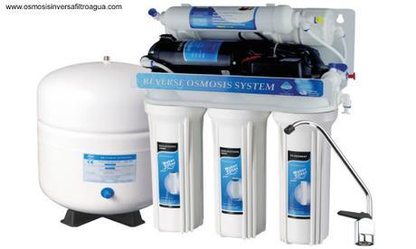 Agua limpia y segura para su hogar. Agua limpia y segura para su hogar.