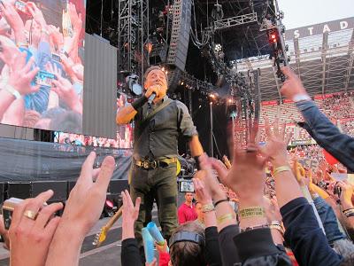Bruce Springsteen suspende un concierto para protestar contra una ley antigay