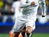 Real Madrid Goleo Eibar acerca Barcelona