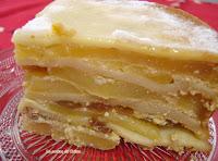 Placinta de clatite cumere si ricotta (crepes con pastel de manzana y requesón)