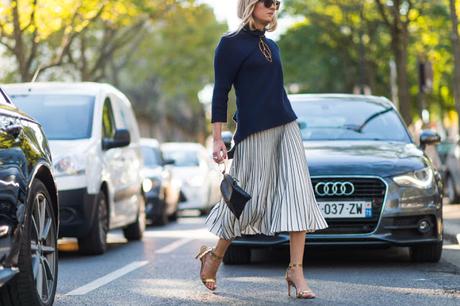 STREET STYLE INSPIRATION; PLEATED MIDI SKIRT.-