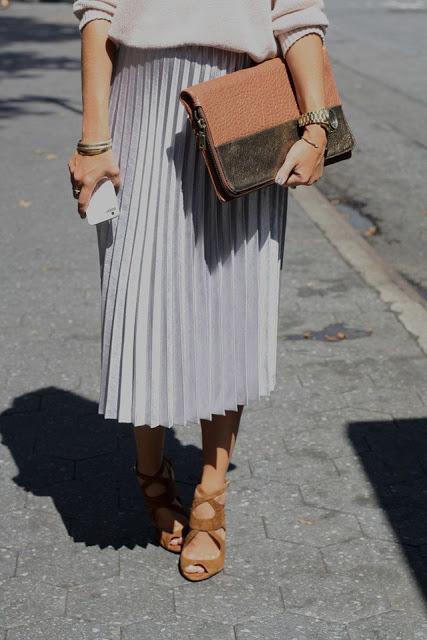 STREET STYLE INSPIRATION; PLEATED MIDI SKIRT.-