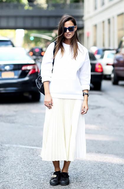 STREET STYLE INSPIRATION; PLEATED MIDI SKIRT.-