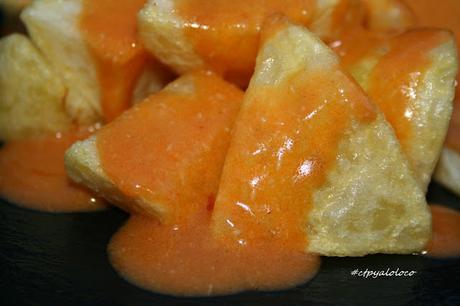 Patatas bravas Madrileñas