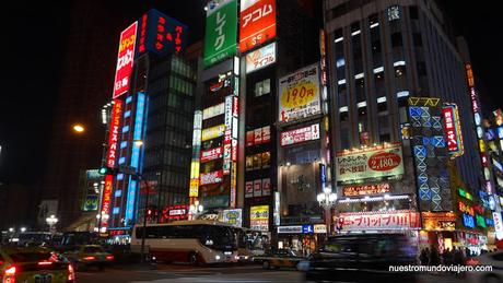 Tokio; la noche de Shinjuku y Kabukicho