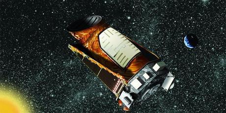 Telescopio Kepler de la NASA experimenta problemas a miles de kilómetros de la Tierra