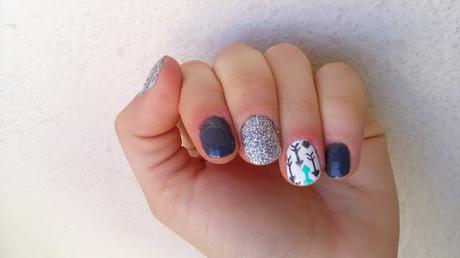 SIMPLY AND CUTE NAILS