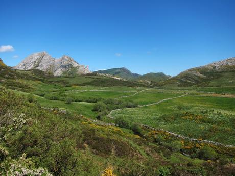 El Cornón desde Santa María del Puerto