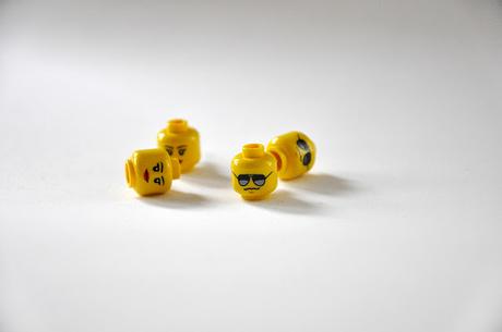 PENDIENTES DE LEGO