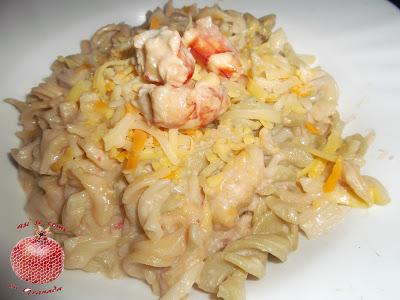 Espirales con salsa cremosa de gambas