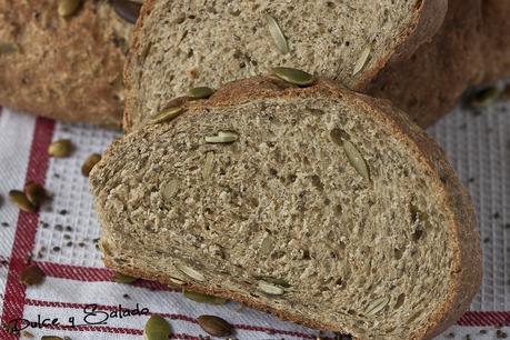 Pan de Centeno con Semillas de Chia y de Calabaza