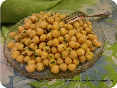 SALADE DE POIS CHICHES, CITRON ET PERSIL / CHICKPEA, LEMON AND PARSLEY SALAD / ENSALADA DE GARBANZOS, LIMÓN Y PEREJIL / سلطة الحمص ، الليمون  و البقدونس