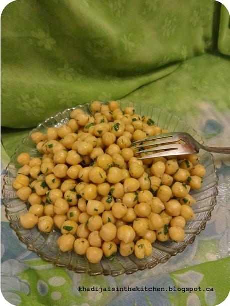 SALADE DE POIS CHICHES, CITRON ET PERSIL / CHICKPEA, LEMON AND PARSLEY SALAD / ENSALADA DE GARBANZOS, LIMÓN Y PEREJIL / سلطة الحمص ، الليمون  و البقدونس