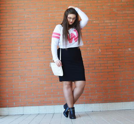 Outfit of the day ~ Like a Cheerleader  - Curvy Girl