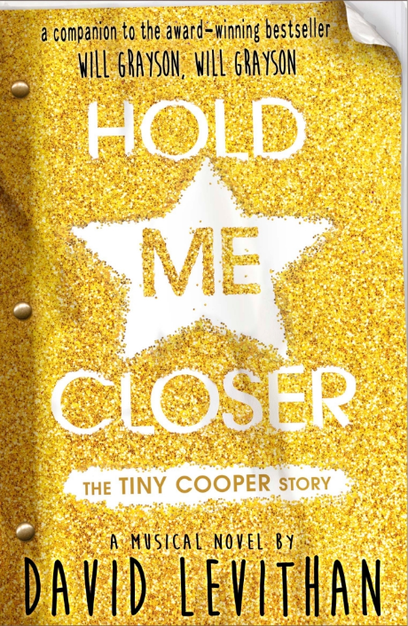 Reseña: El sueño de Tiny Cooper (Hold me closer)