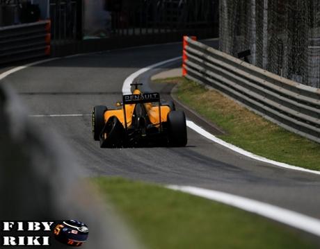 Kevin Magnussen tuvo problemas con la suspensión de su monoplaza en los libres 1