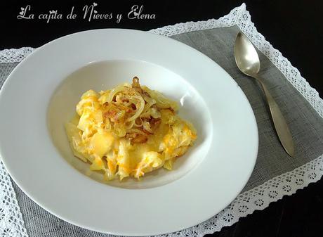 Älplermagronen mit Apfelmus - Cocinas del Mundo (Suiza)