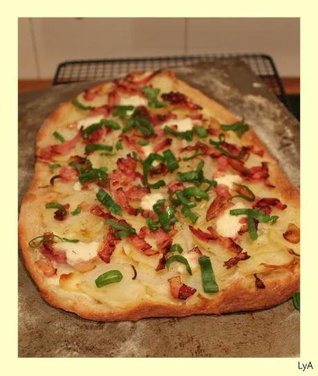 Pizza de patata y bacon suiza, Waadtländer Flammkuchen... para Cocinas del Mundo