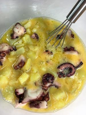 Tortilla De Patata Y Pulpo