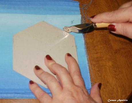 Reciclando sillas de escritorio con password