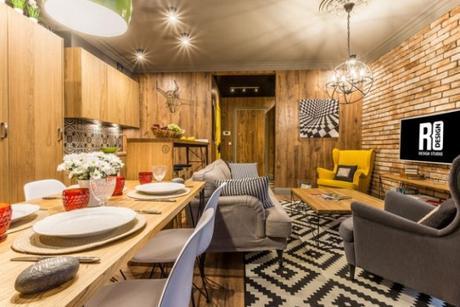 Clásico con toques citricos living room view