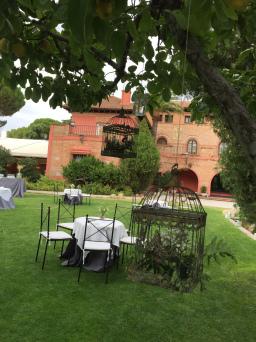 colores-de-boda-organización-bodas-116-decoracion-suspendida-jaulas