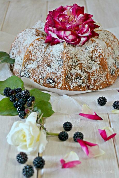 bundt cake de coco, bizcocho de moras, bizcocho de coco
