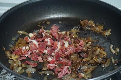 Judías verdes con cebolla y jamón