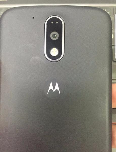 Se filtran fotos de supuestos Moto G4 y X4, con lectores de huellas en el frente