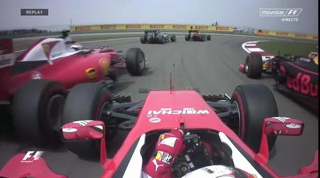 Polémica tras el incidente en la curva 1 entre Kvyat, Vettel y Raikkonen - Palabras de los pilotos en el prepodio