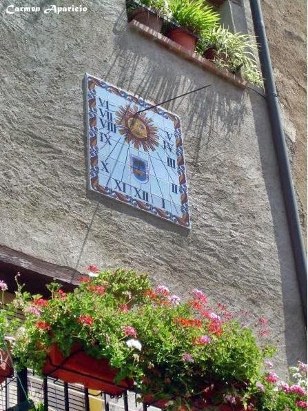 Oda a un reloj en la noche