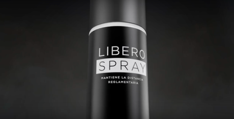 Mantenga su distancia con este spray futbolero