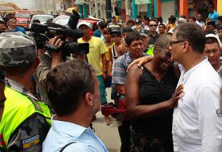 Tres médicos cubanos entre los fallecidos en Ecuador por el devastador terremoto