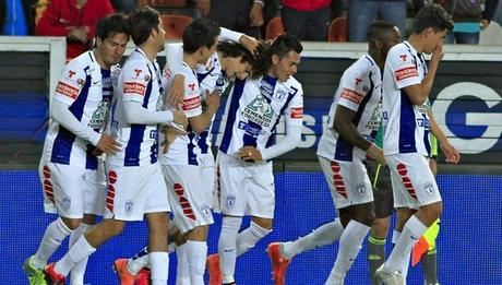 Pachuca quiere reducir naturalizados en la Liga MX Pachuca quiere reducir naturalizados en la Liga MX