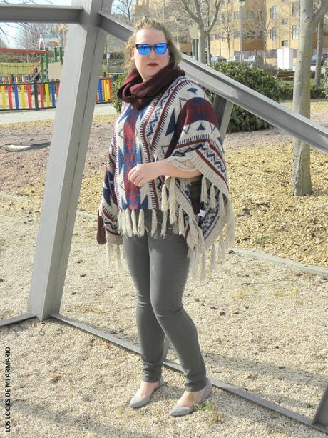 zalando-gris-violeta-by-mango-look-talla-grande-curvy-blogger-madrid-outfit-jeans-gris-look-casual-Jersey-Poncho-jersey-etnico-poncho-fashion-blogger-curvy-look-burgundy-jeans-grises-los-looks-de-mi-armario-talla-grande-plus-size http://www.loslooksdemiarmario.com/2016/04/etnic-style-poncho-look-curvy.html